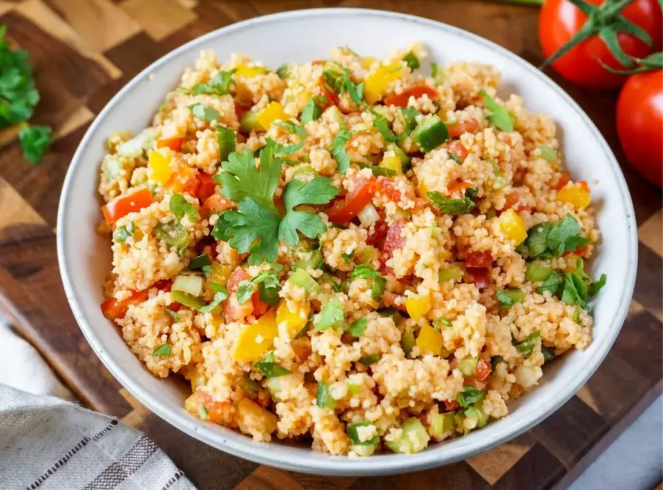Couscous-Salat einfach zubereiten und richtig aufbewahren